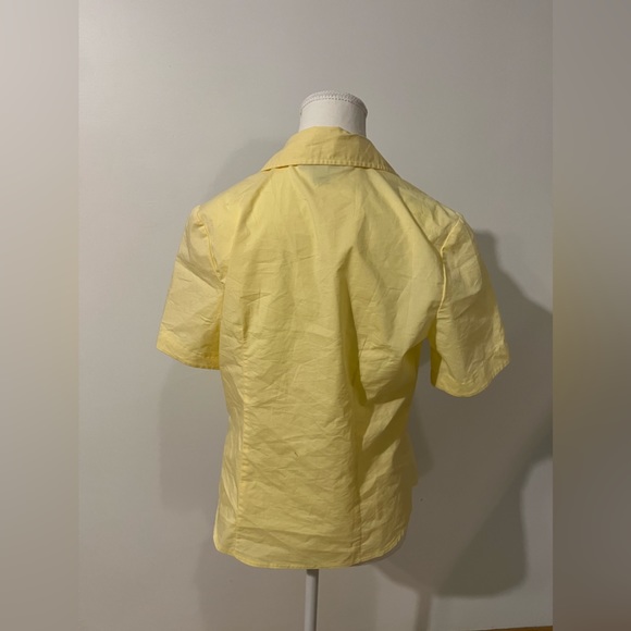 Short sleeve button up - Picture 3 of 3